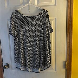 Alfani Monochrome Patterned Short Sleeve Tee